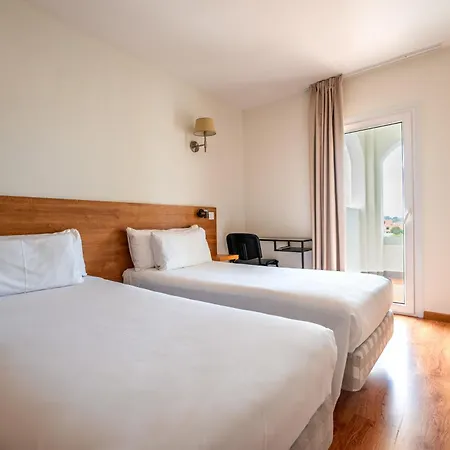 Nura & Hotel Santa Ponsa